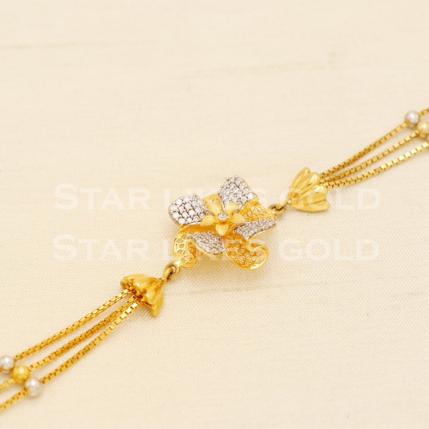 Flower 18 karat 18k gold Zircons Women Bracelet jewelry, PR1547