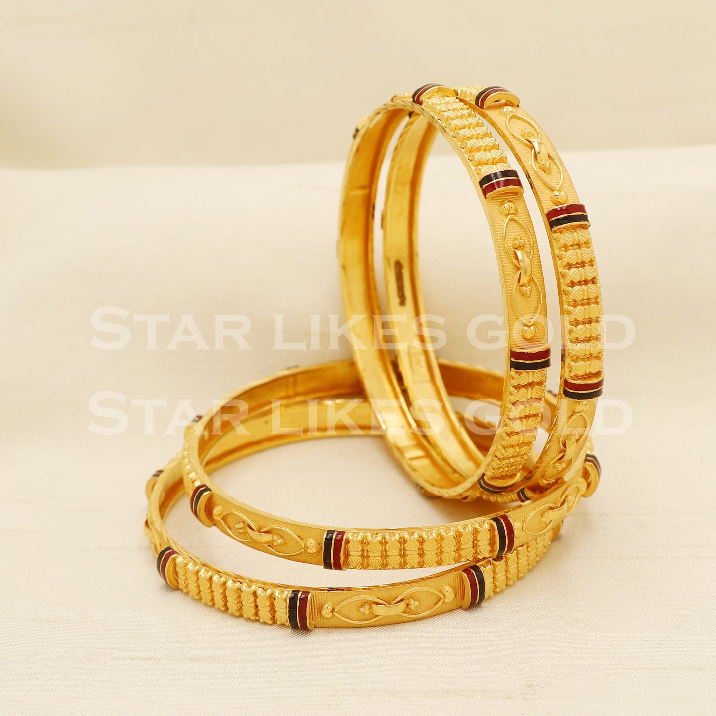 22 karat 22k gold Bangle Bracelet Jewelry, PR1572