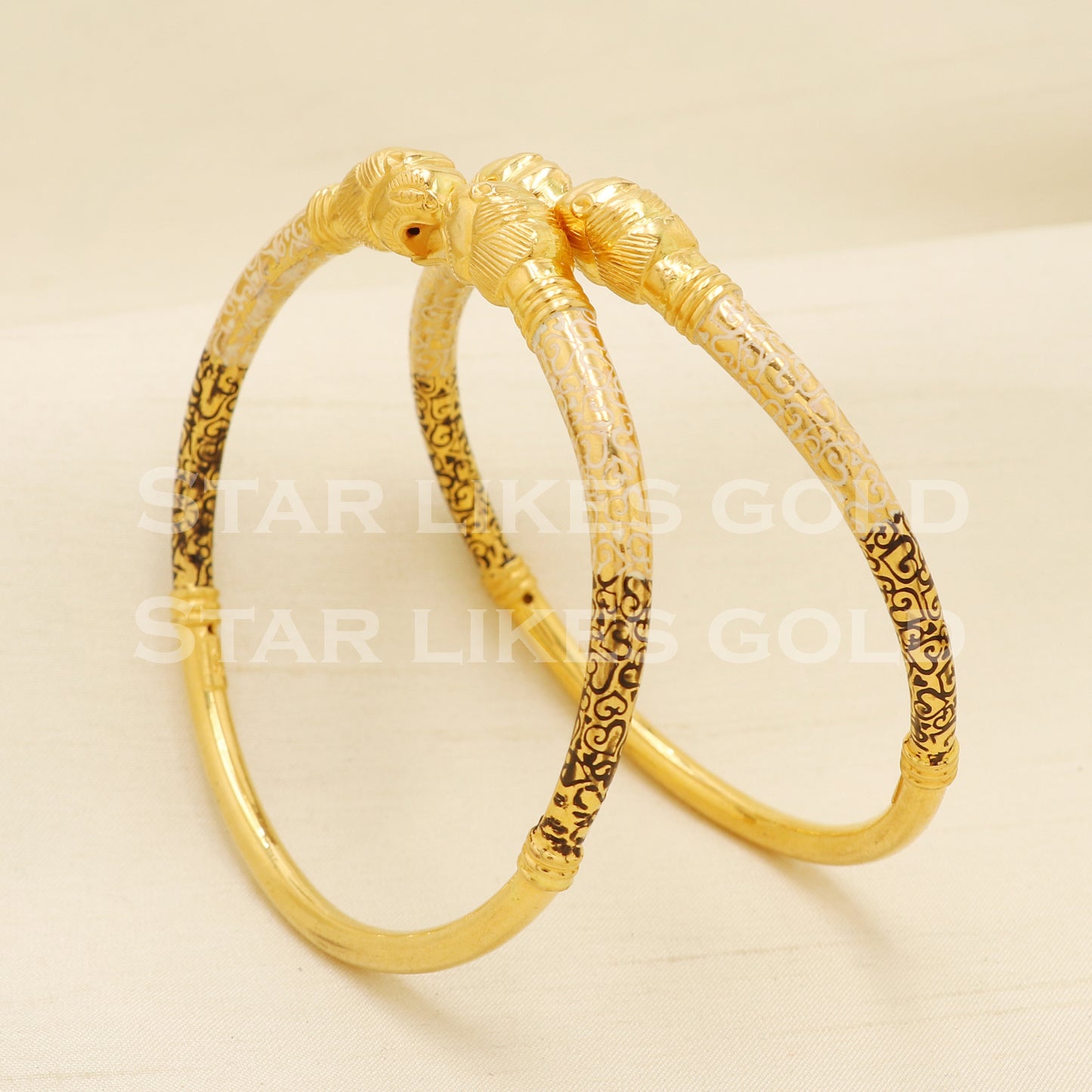 22 karat 22k gold Bangle Bracelet Jewelry, PR1605