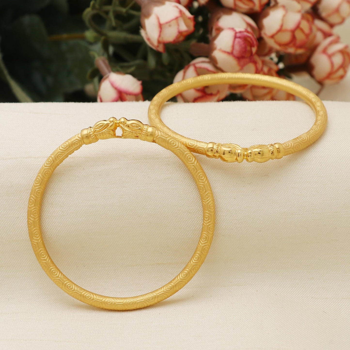 22 karat 22k gold bangle kada bracelet pair set jewelry for kids child baby son and daughter,