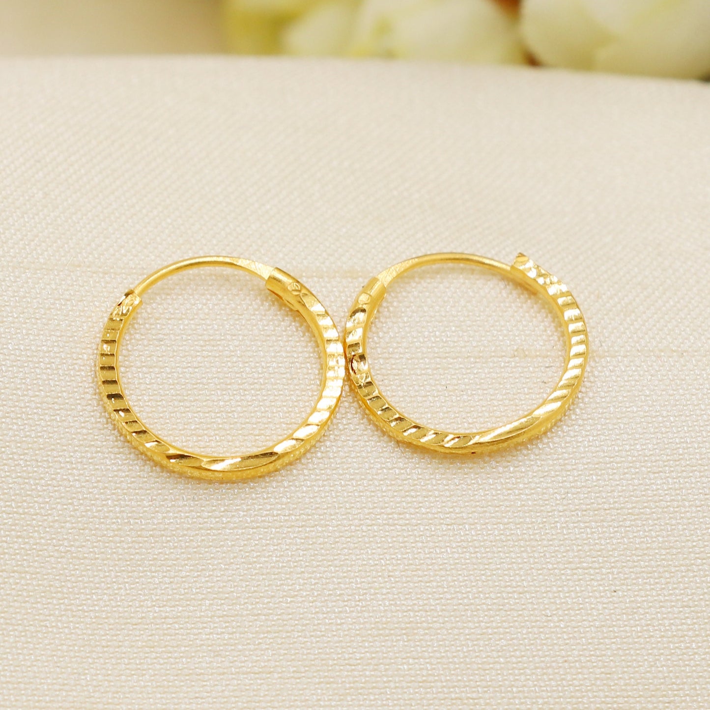Beautiful Solid 22K Yellow Gold Hoop Earrings Genuine Hallmarked 916 Handcrafted Jewelry