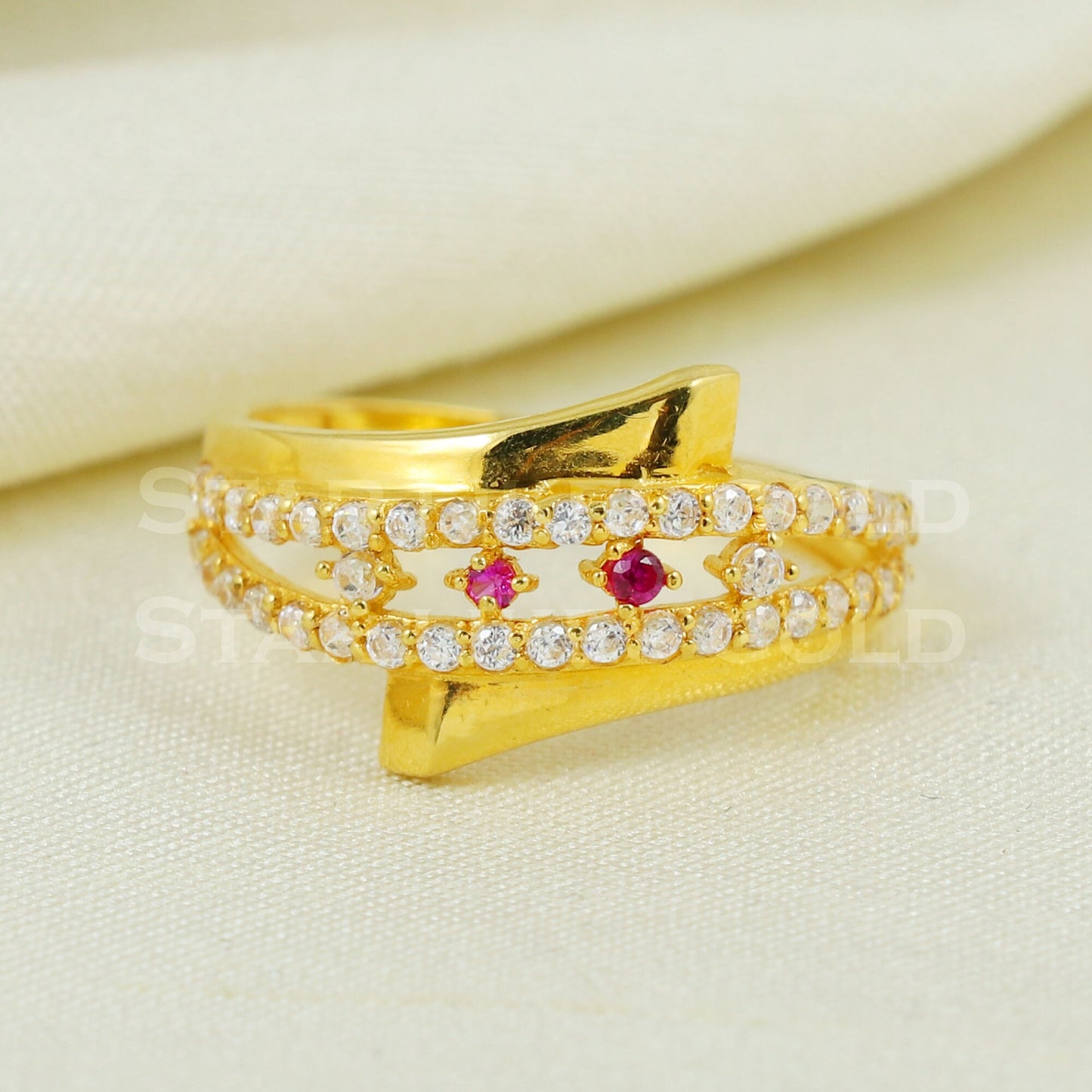 Elegant 18k Gold Ruby & CZ Stone Ring | Modern Wave Design Jewelry, B1043