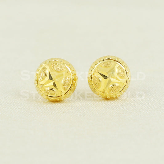 Exquisite 18K Yellow Gold Blossom Stud Earrings - Intricate Handcrafted Floral Jewelry