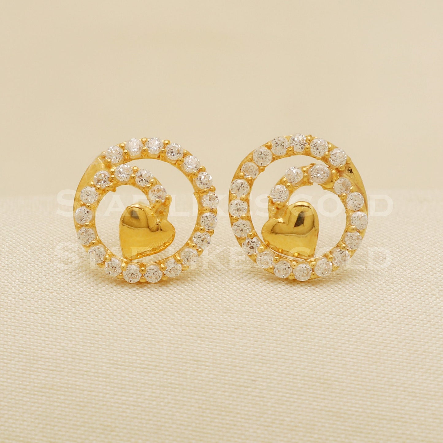 Hallmark 18k Gold Romantic Heart Stud Earrings with Sparkling Stones, B1180
