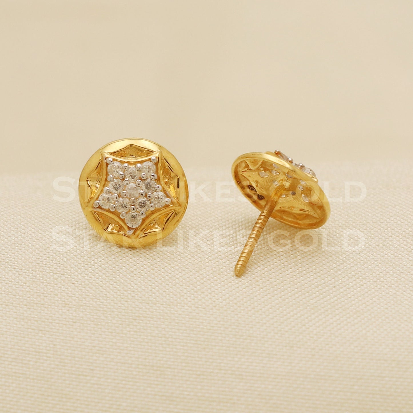 star design 18 karat 18k gold stud earrings jewelry