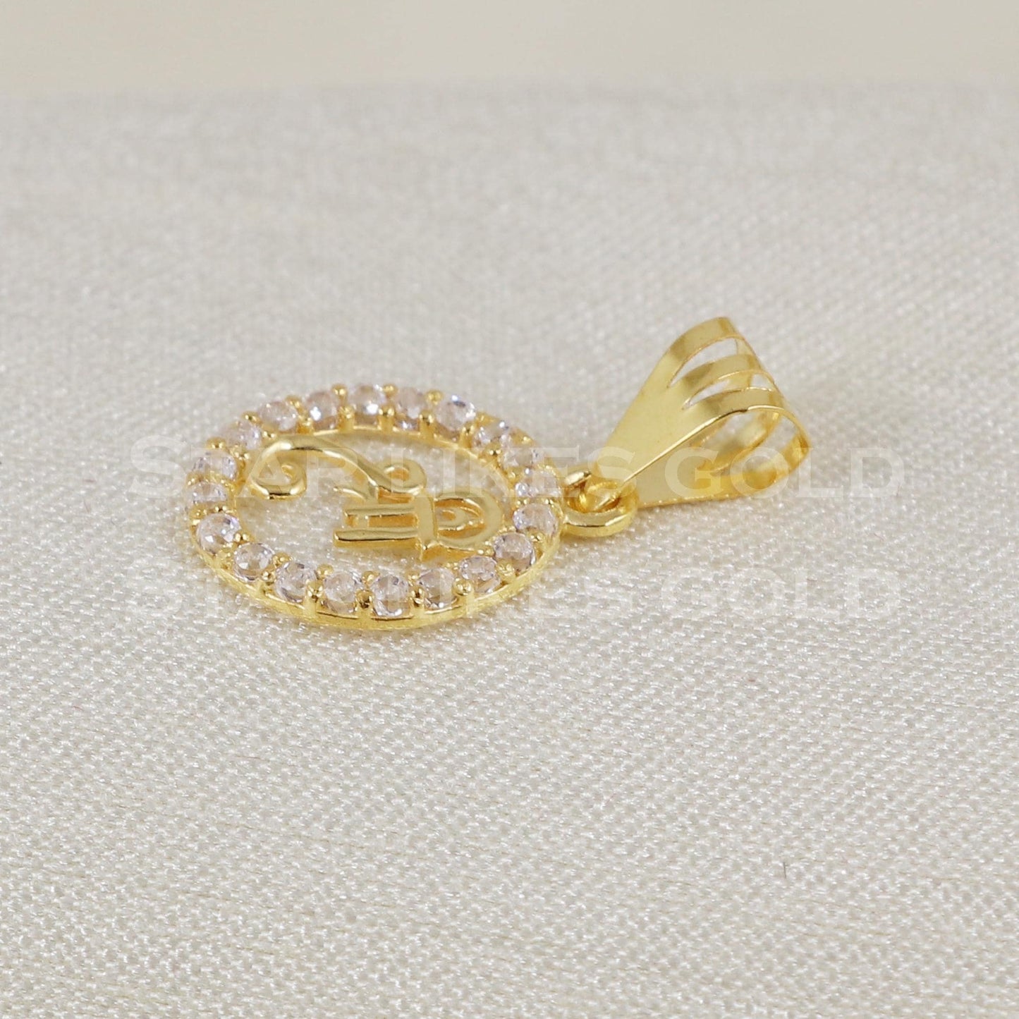 shree 18k Yellow Gold Pendant Indian Handmade Jewelry