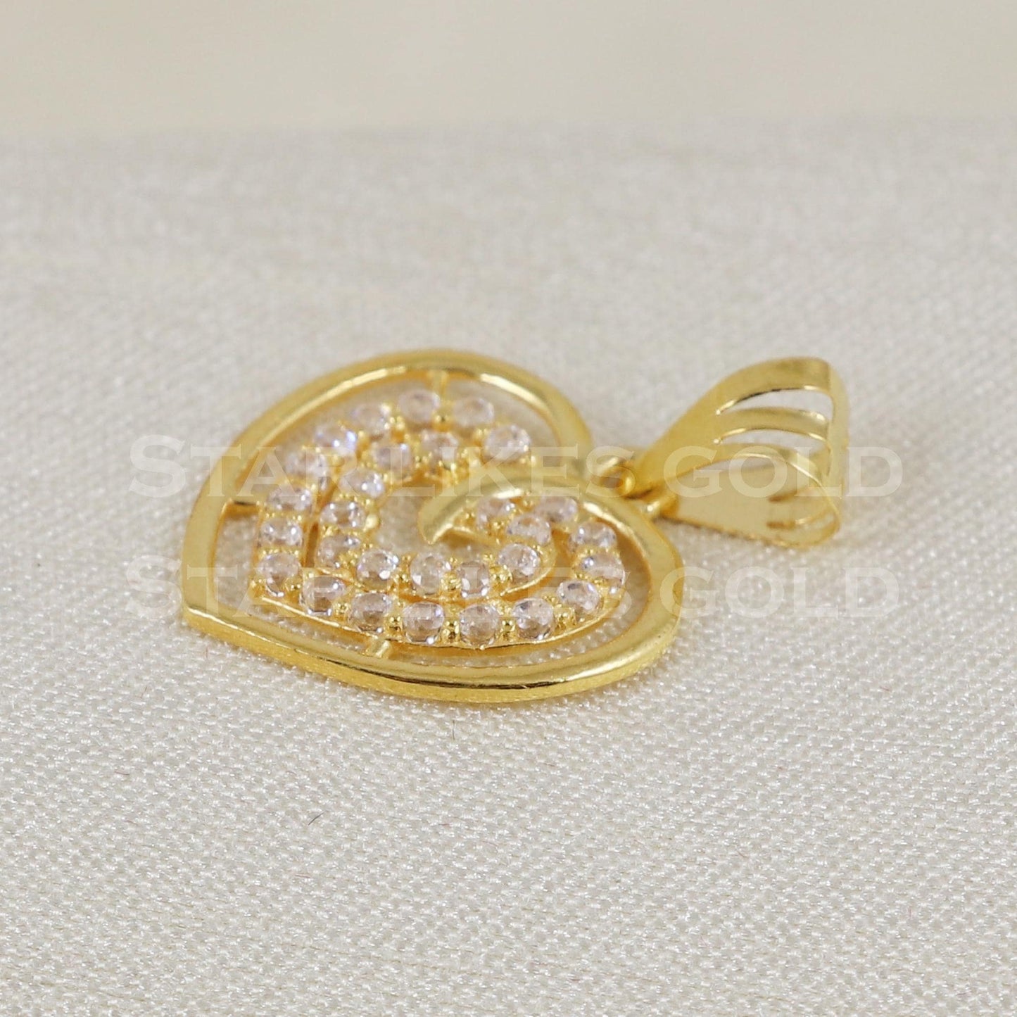 Heart 18k Yellow Gold Pendant Indian Handmade Jewelry