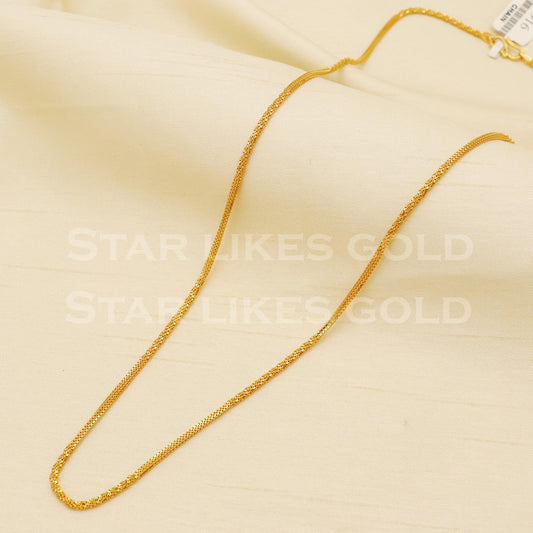 Stunning 22k Yellow Gold Hallmark Box Chain Necklace, B1428