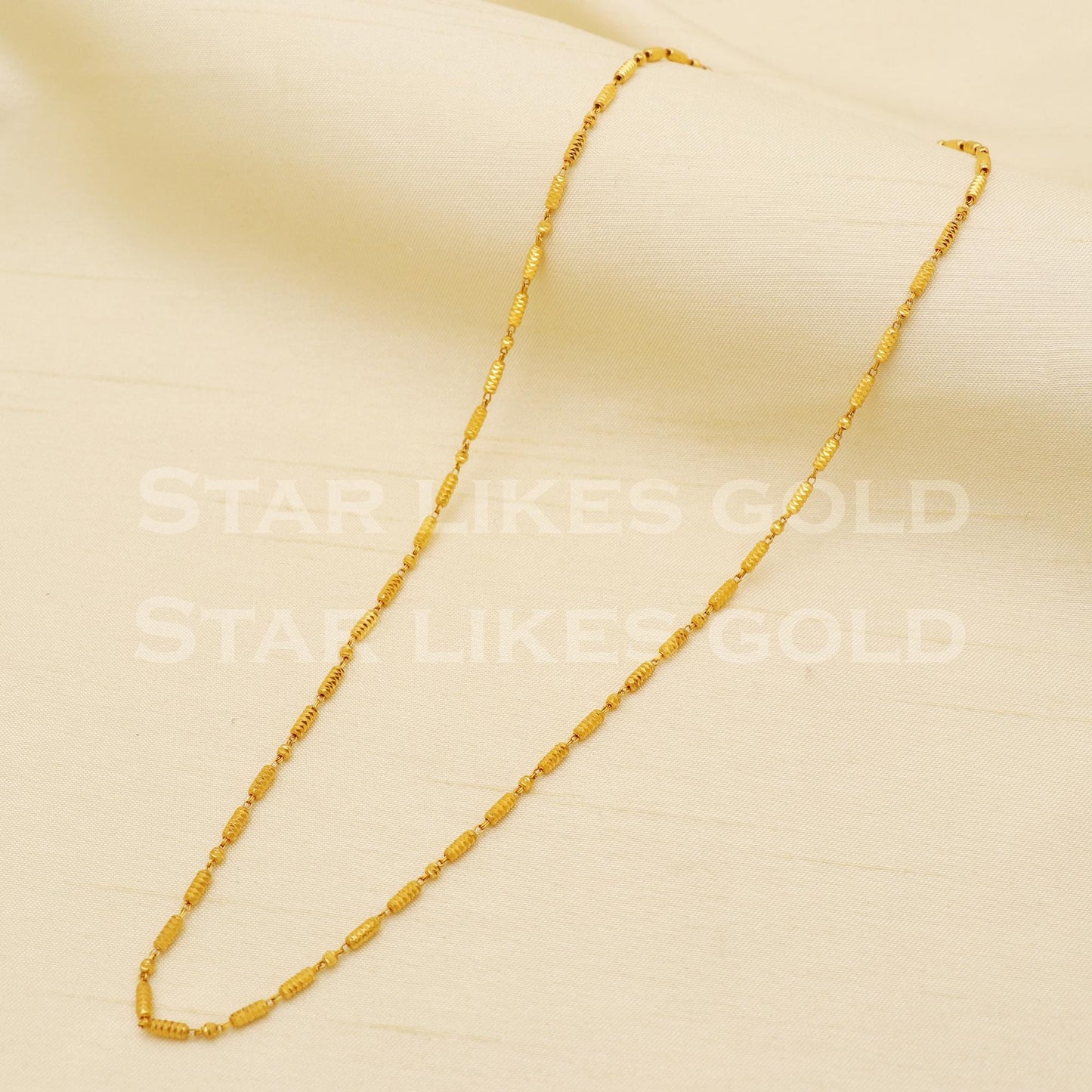 Elegant 18k Hallmark Gold Designer Bead Chain for Gift, B1444