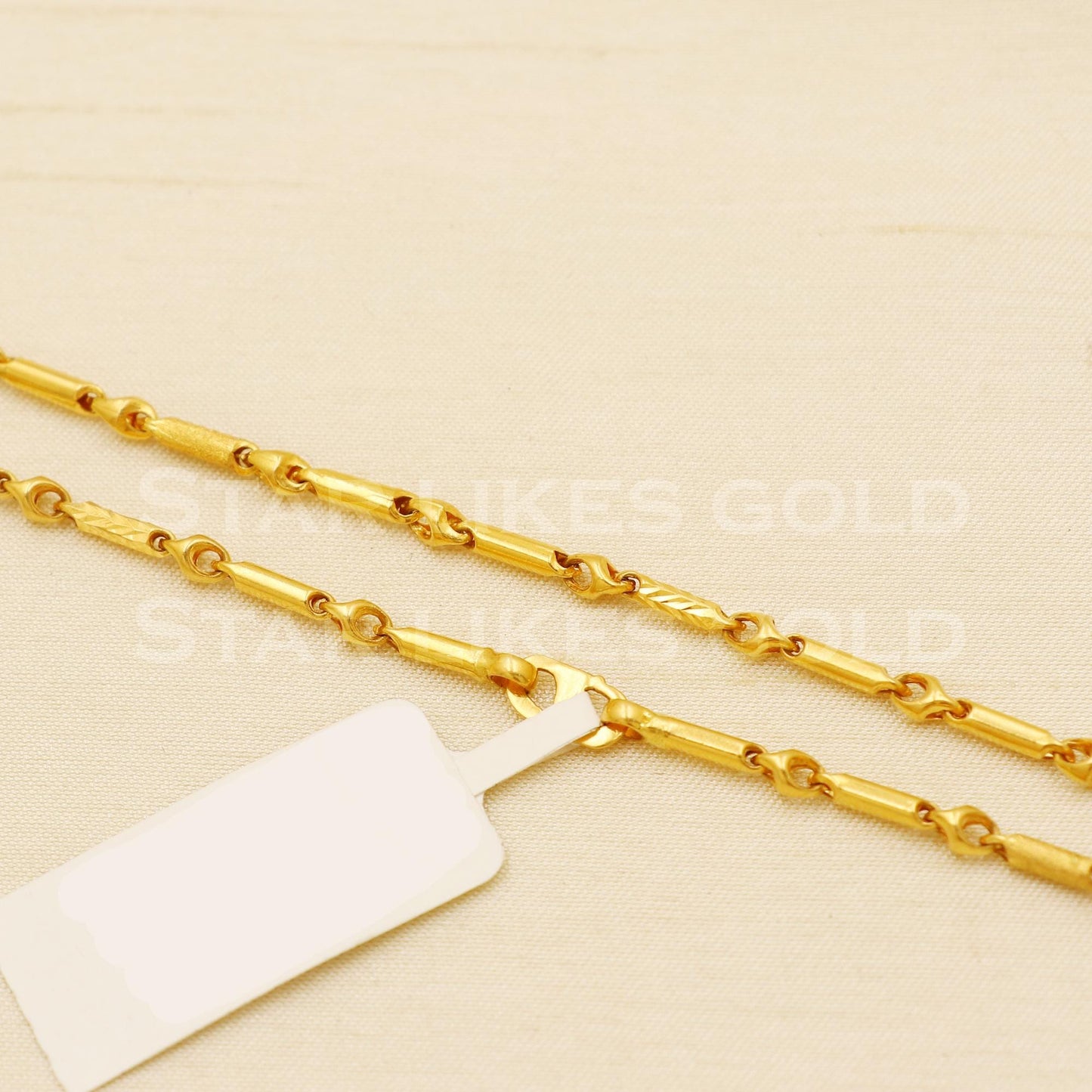 18k Hallmark Gold Traditional Floral Motif Bead Chain, B1451