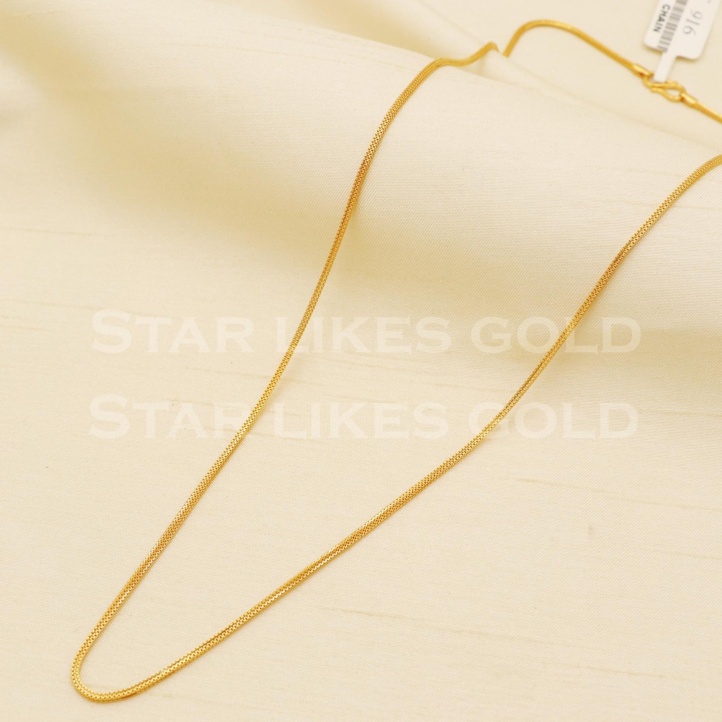 Fancy 18k Hallmark Gold Dainty Textured Ball Neckpiece, B1461