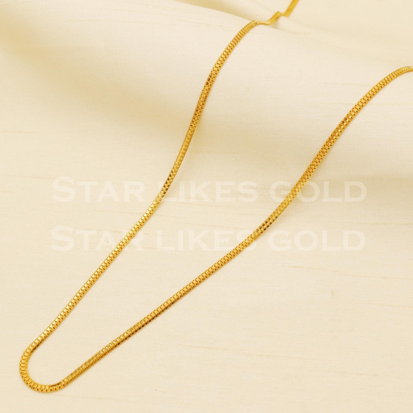 22k Gold Classic Box Chain with Hallmark Certification, B1425