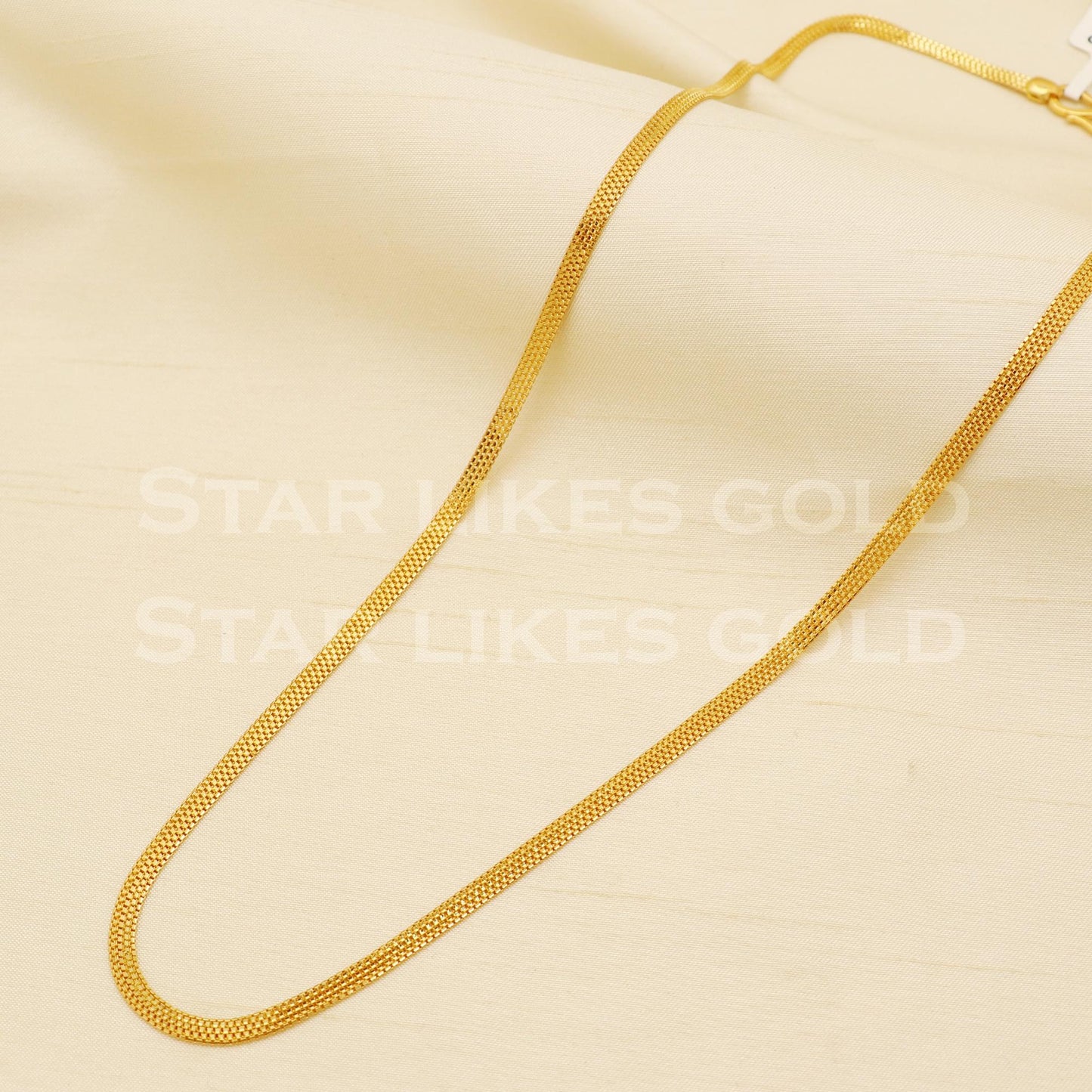 Stylish 22k Hallmark Gold Box Link Chain for Pendant, B1430