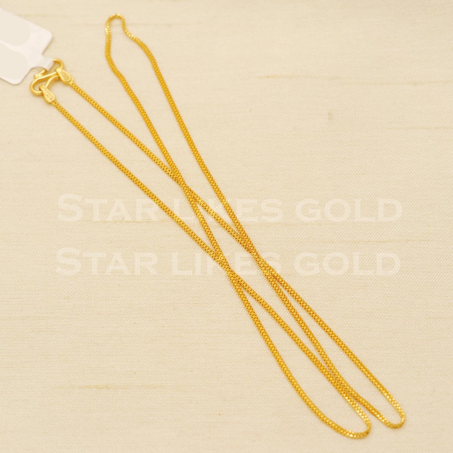Sleek 22k Hallmark Gold Box Link Chain for Men & Women, B1436