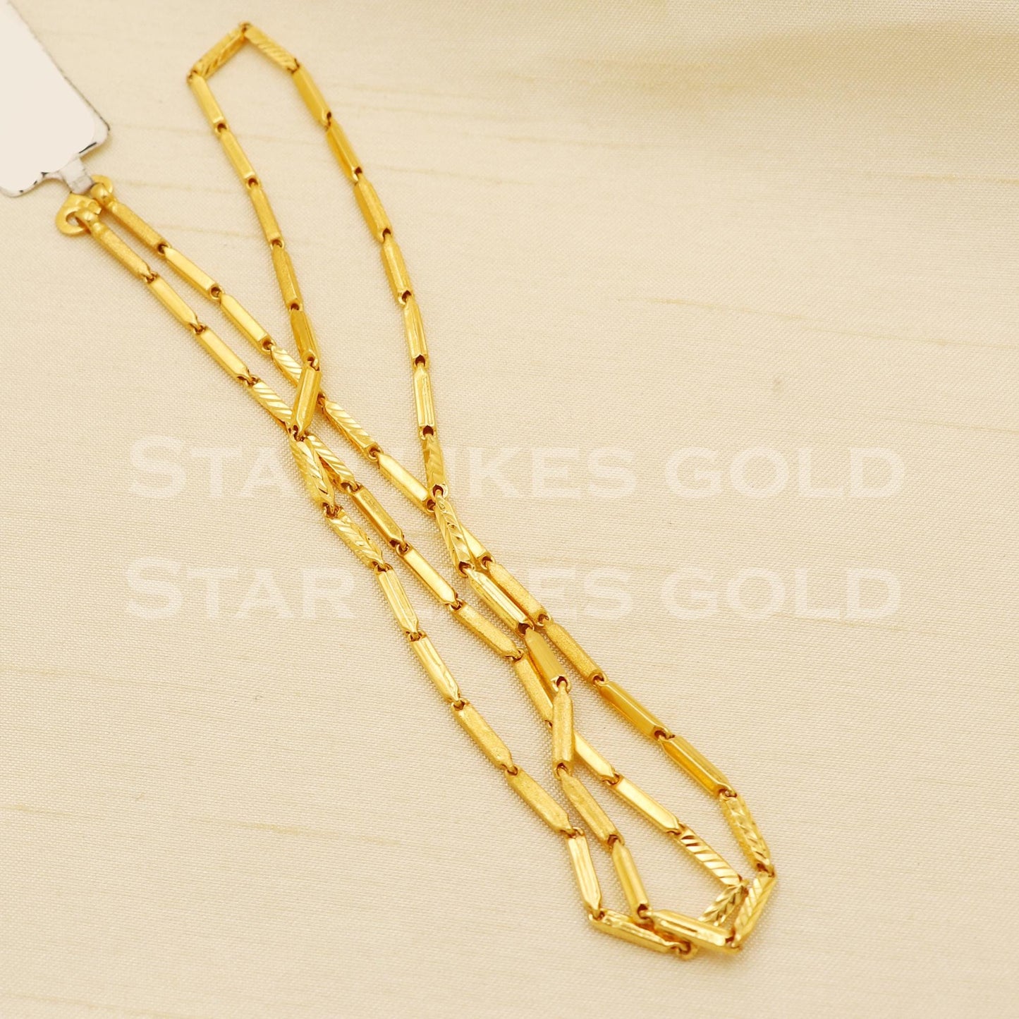 Stunning 18k Hallmark Gold Sleek Chain with Petal Beads, B1454