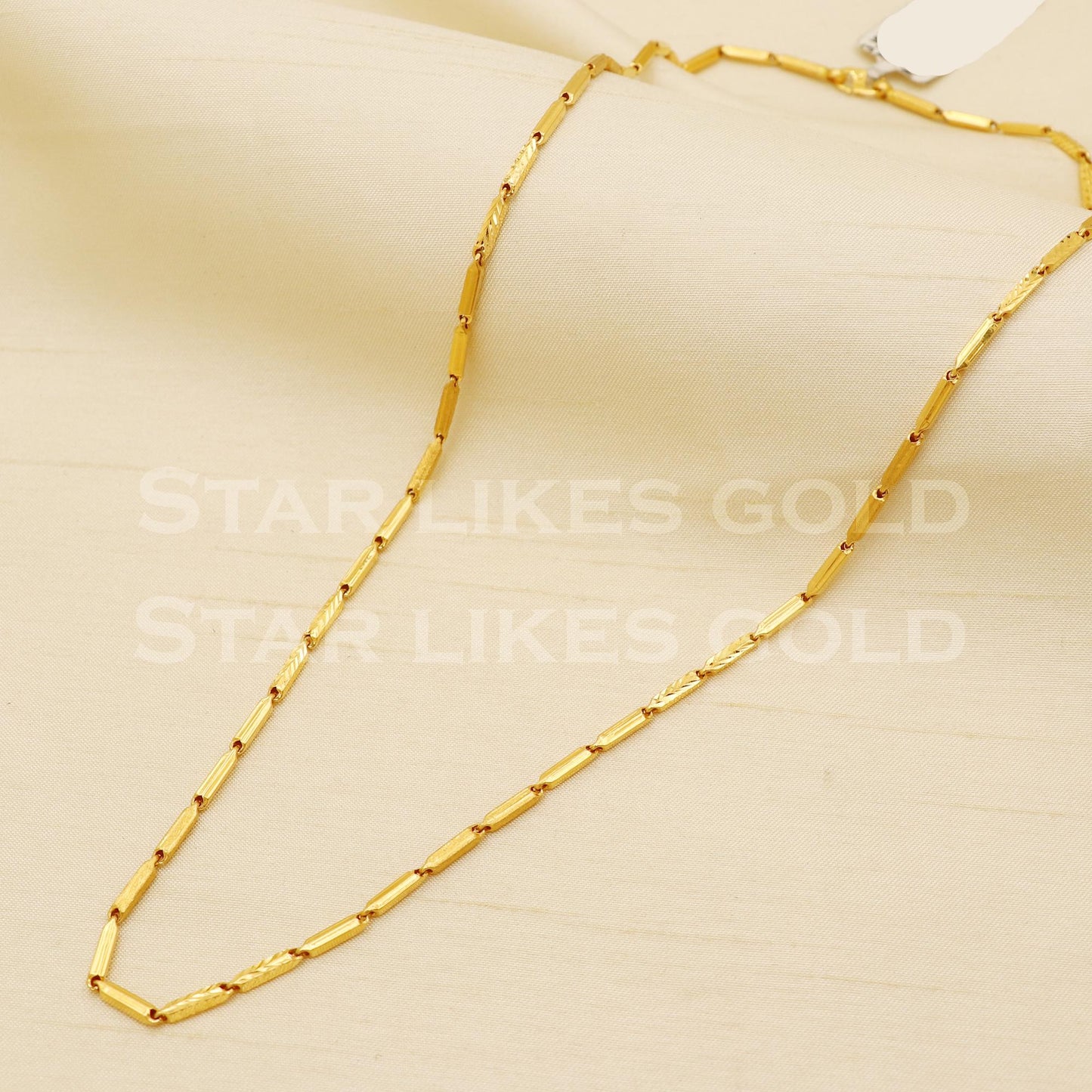 Stunning 18k Hallmark Gold Sleek Chain with Petal Beads, B1454