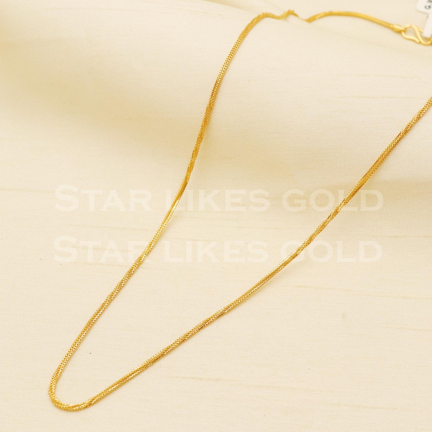 18k Hallmark Gold Luxury Italian Design Sleek Chain, B1464