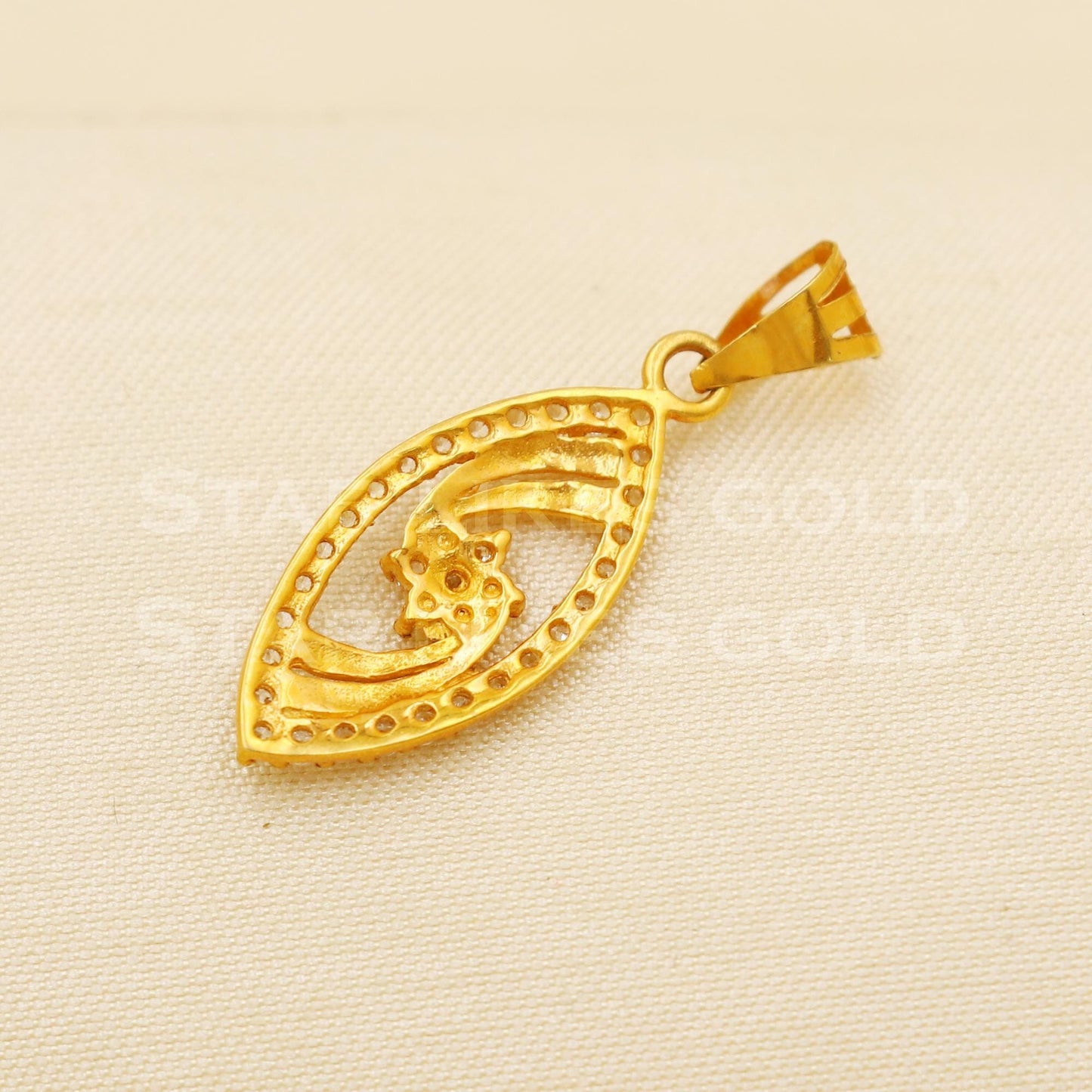 Beautiful 18k Yellow Gold Handmade Zircon Pendant Jewelry, B1473