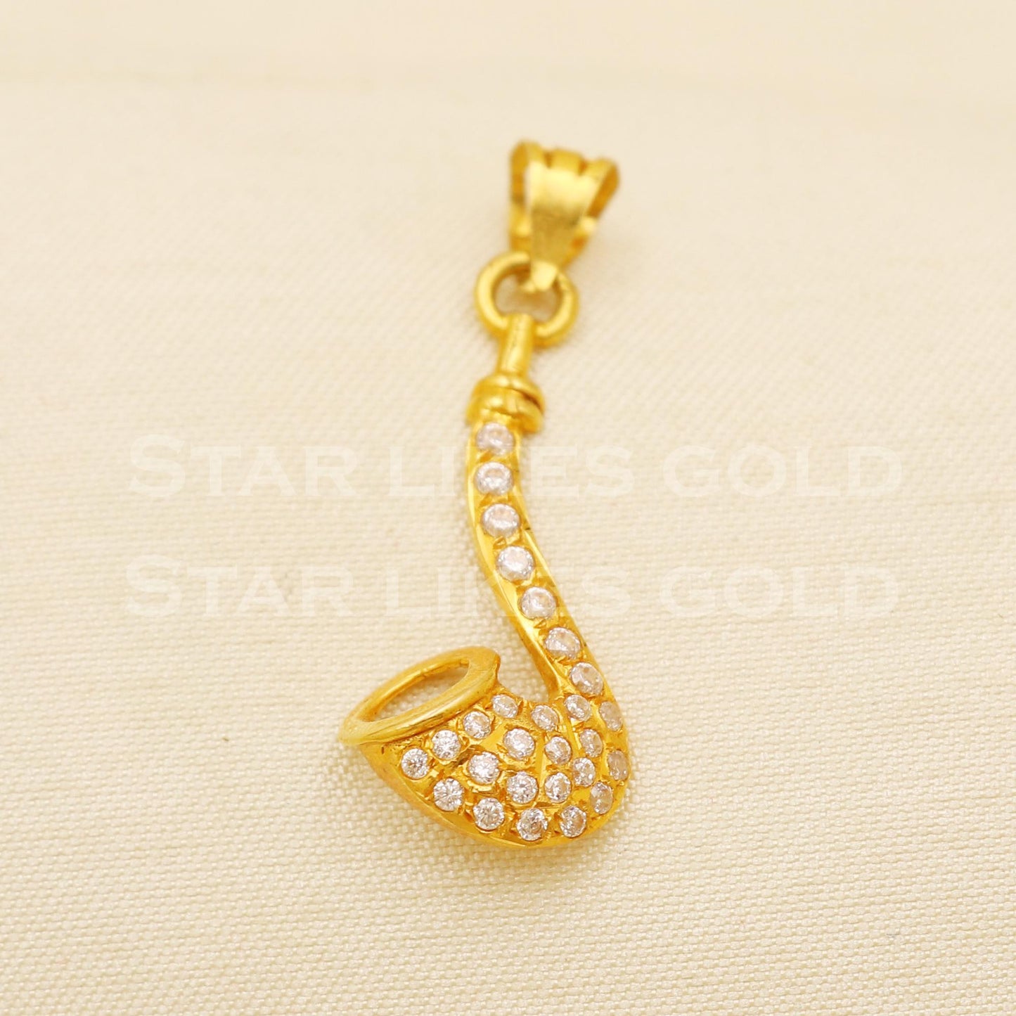Saxophone - 18k Yellow Gold Handmade Zircon Pendant Jewelry, B1491