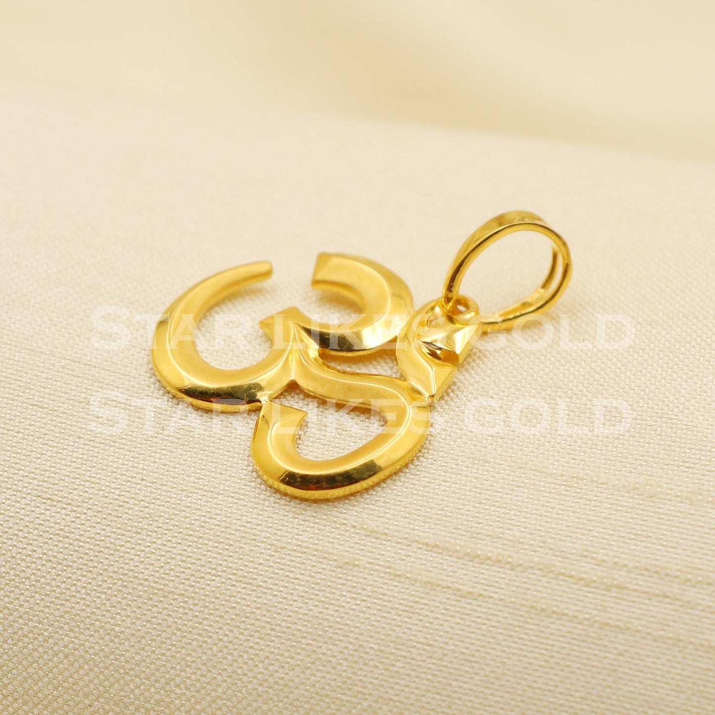 OM 18k Yellow Gold Handmade Pendant Jewelry, PR1163