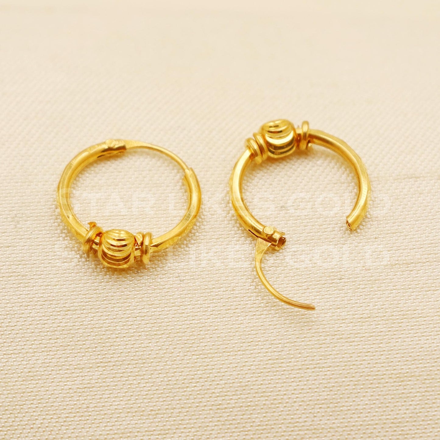 18K Gold Engraved Bead Hoop Earrings | Minimalist High-Polish Jewelry Gift, B1510