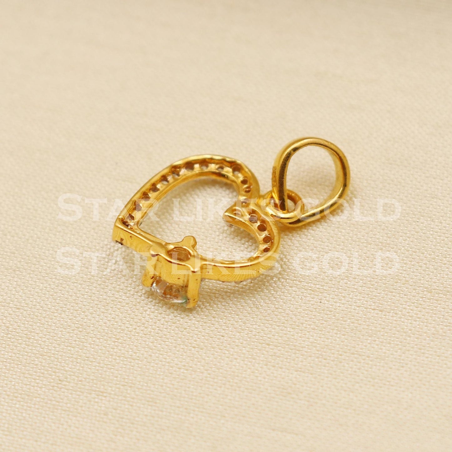 Heart Zircons 22k Yellow Gold Handmade Pendant Jewelry, PR1190