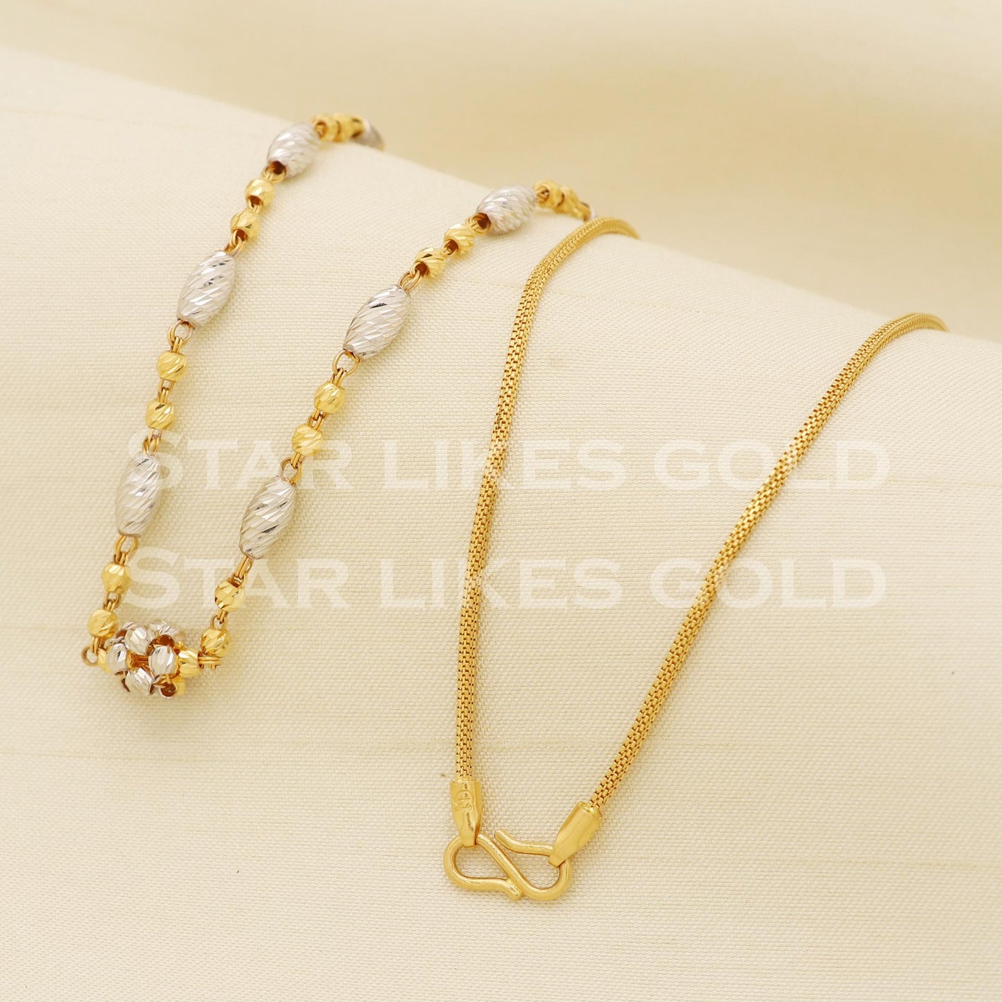 Stunning 22k Hallmark Gold Two Tone High-Polish Textured Link Neckpiece, PR1330
