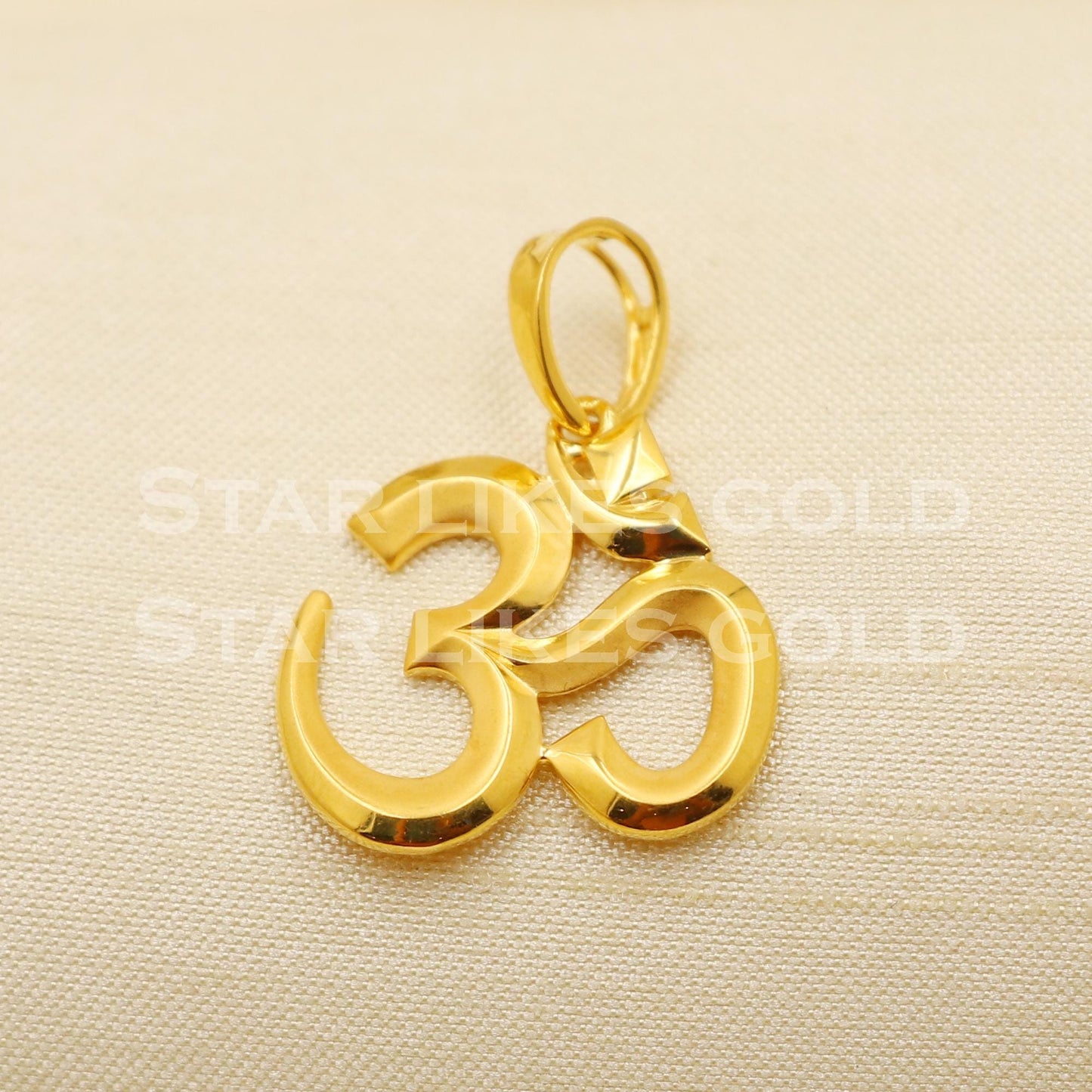 OM 18k Yellow Gold Handmade Pendant Jewelry, PR1163