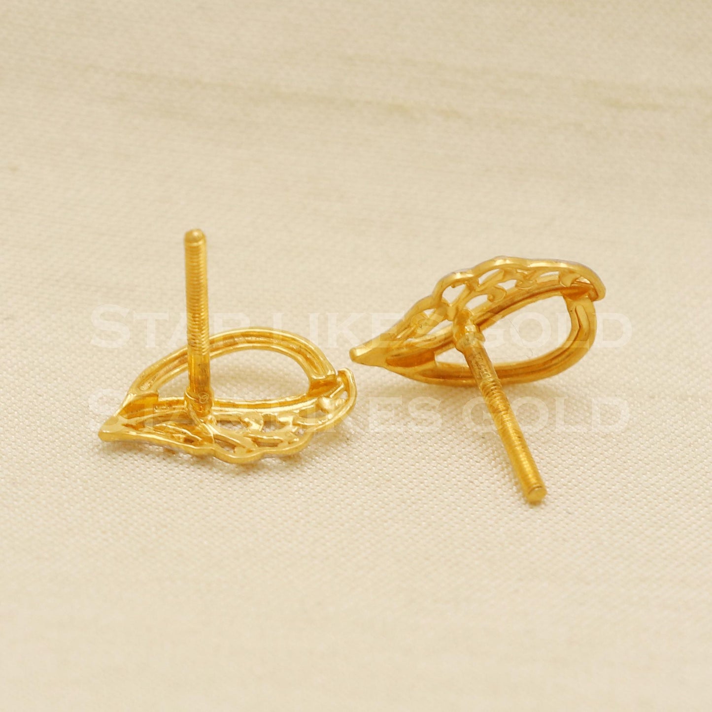 Elegant 22k Gold Two-Tone Floral Leaf Stud Earrings for Women, PR1133