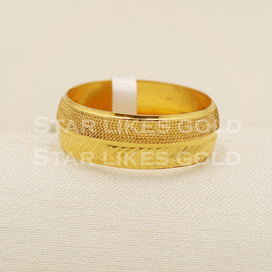 22K Gold Dual-Texture Band Ring | Elegant 916 Gold Beaded & Chevron Design, B1583
