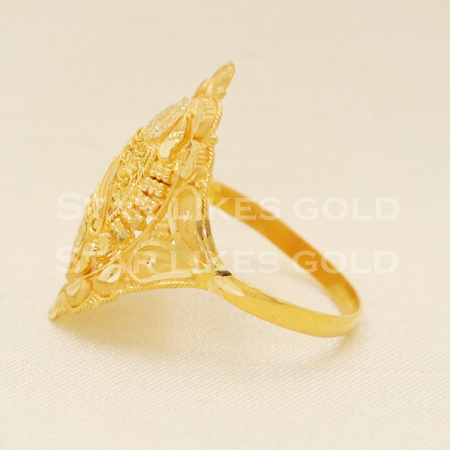 Handcrafted 22K Gold Royal Navette Ring | Premium 916 Hallmark Festive Wear, B1588
