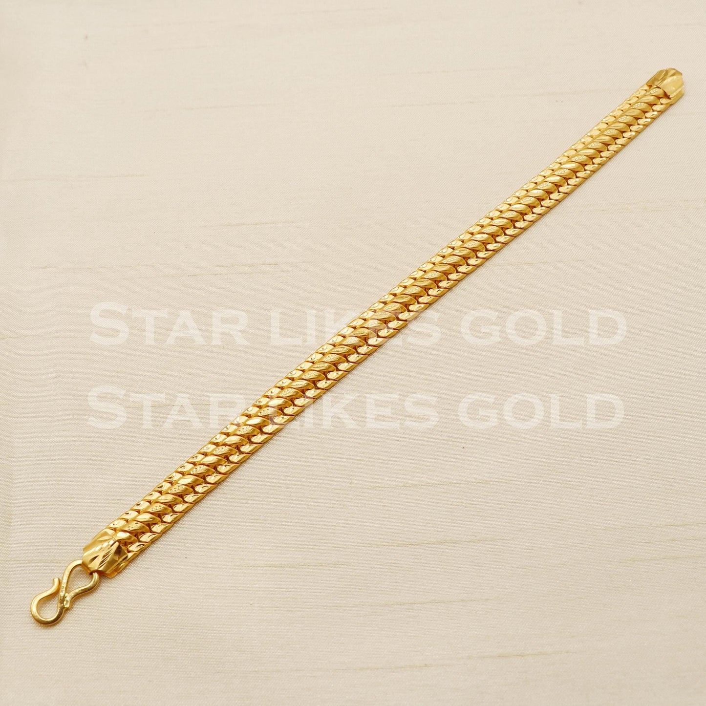 22K 22 Karat Gold Heavy Cuban Link Mens Bracelet, B1619