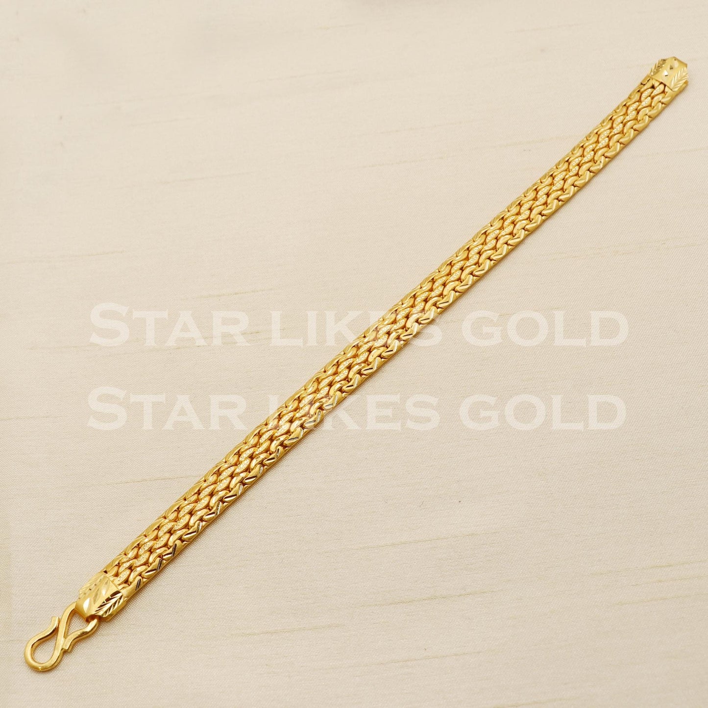 Exquisite 22K Gold Hallmark Triple-Row Mesh Men's Bracelet, B1623