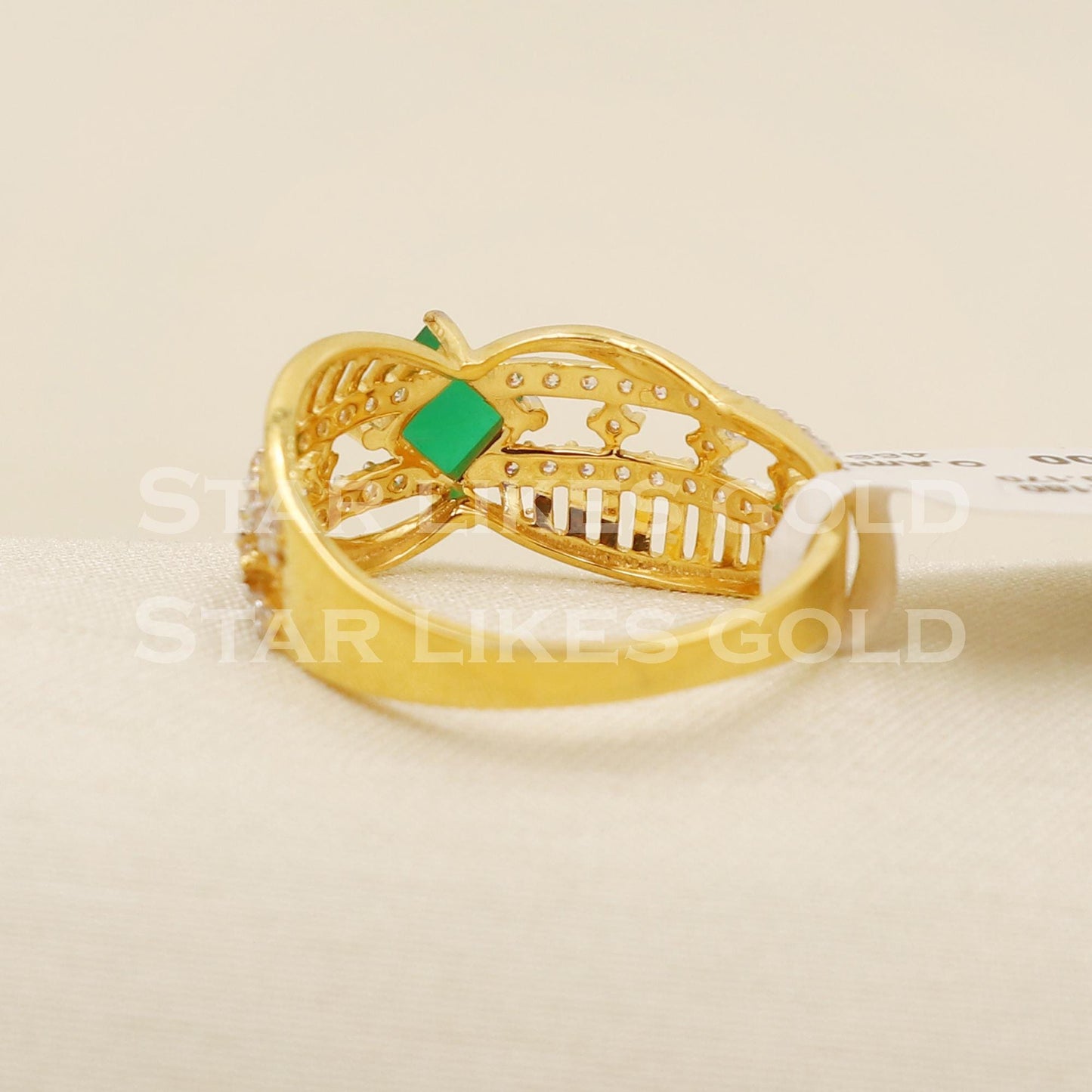Green Stone Zircon 22 karat 22k Gold Indian Ring Handmade Jewelry, B1579