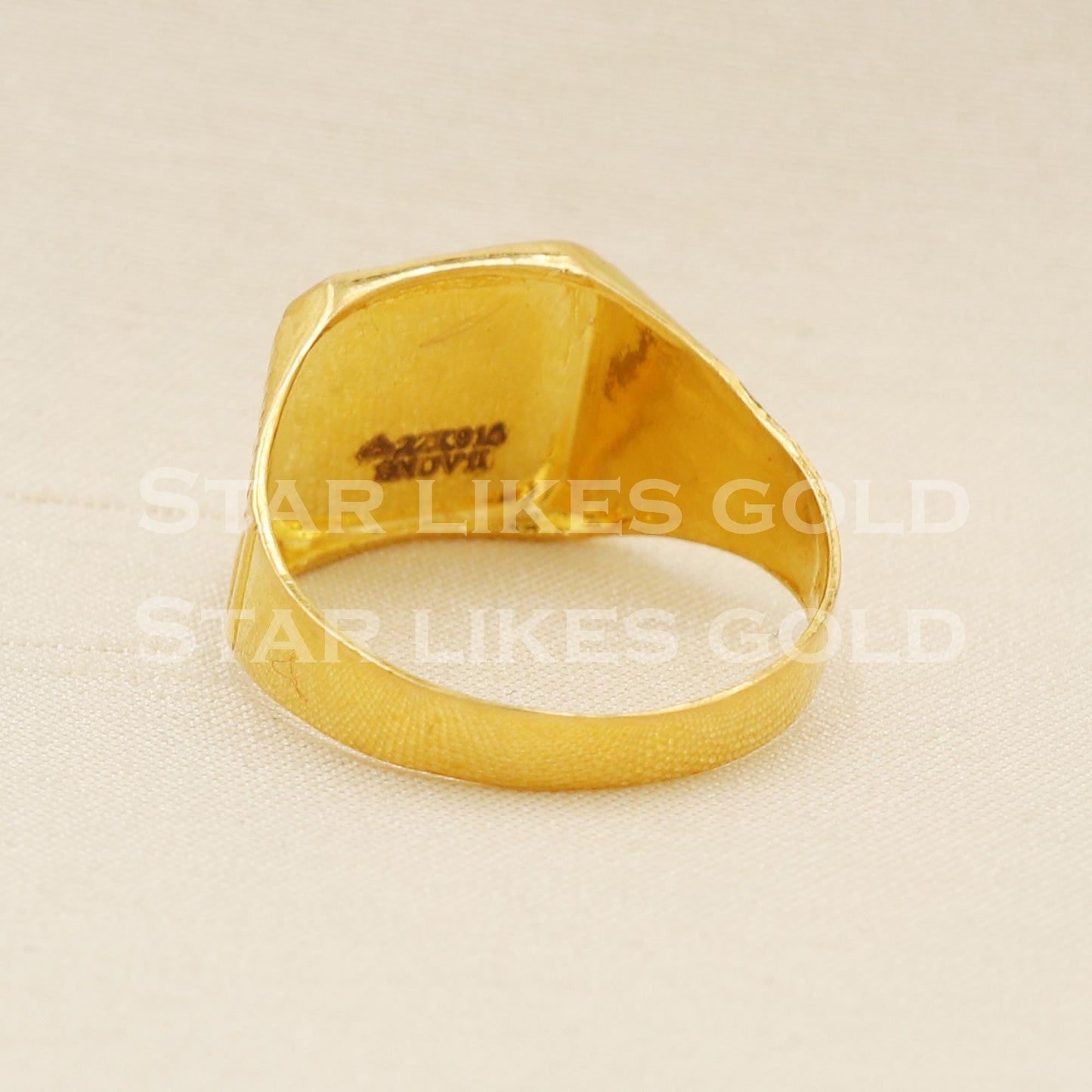 CROWN - 22 karat 22k Gold Indian Ring Handmade Jewelry, B1598