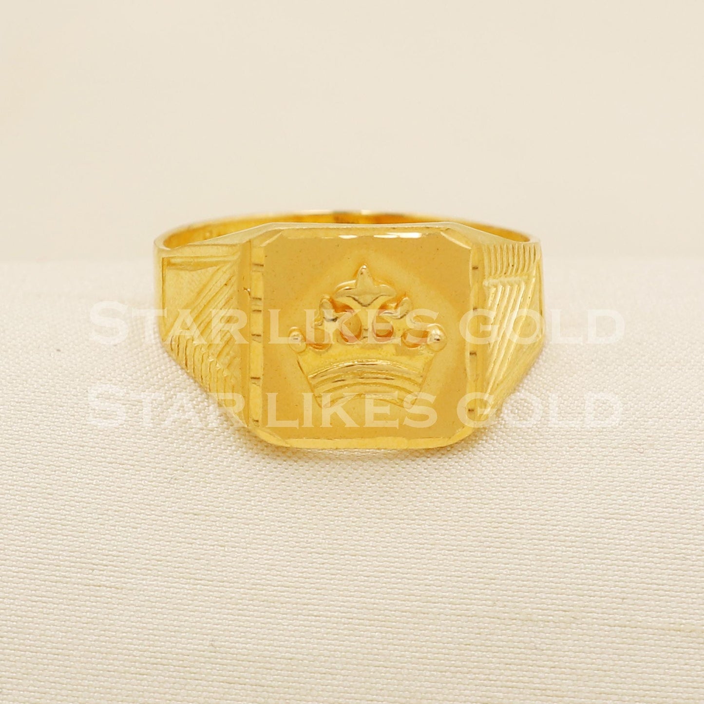 CROWN - 22 karat 22k Gold Indian Ring Handmade Jewelry, B1598