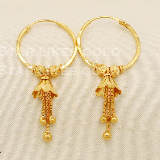 Elegant 18k Gold Bali with Textured Beads & Hanging Chain Charms - Hallmark, B1610