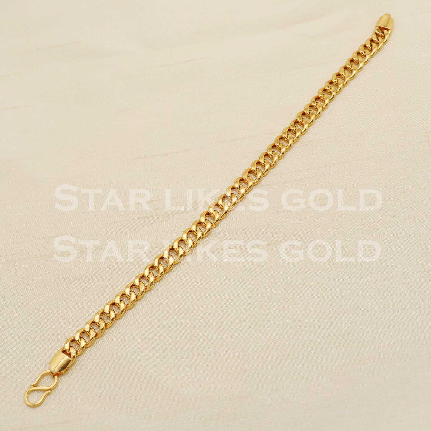 22k Hallmark Gold Curb Link Bracelet for Men – Classic Bold Design, PR1450