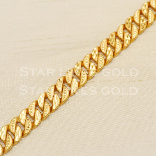 Classic 22K Gold Hallmark Curb Link Men's Bracelet | Timeless Cuban Design, PR1453