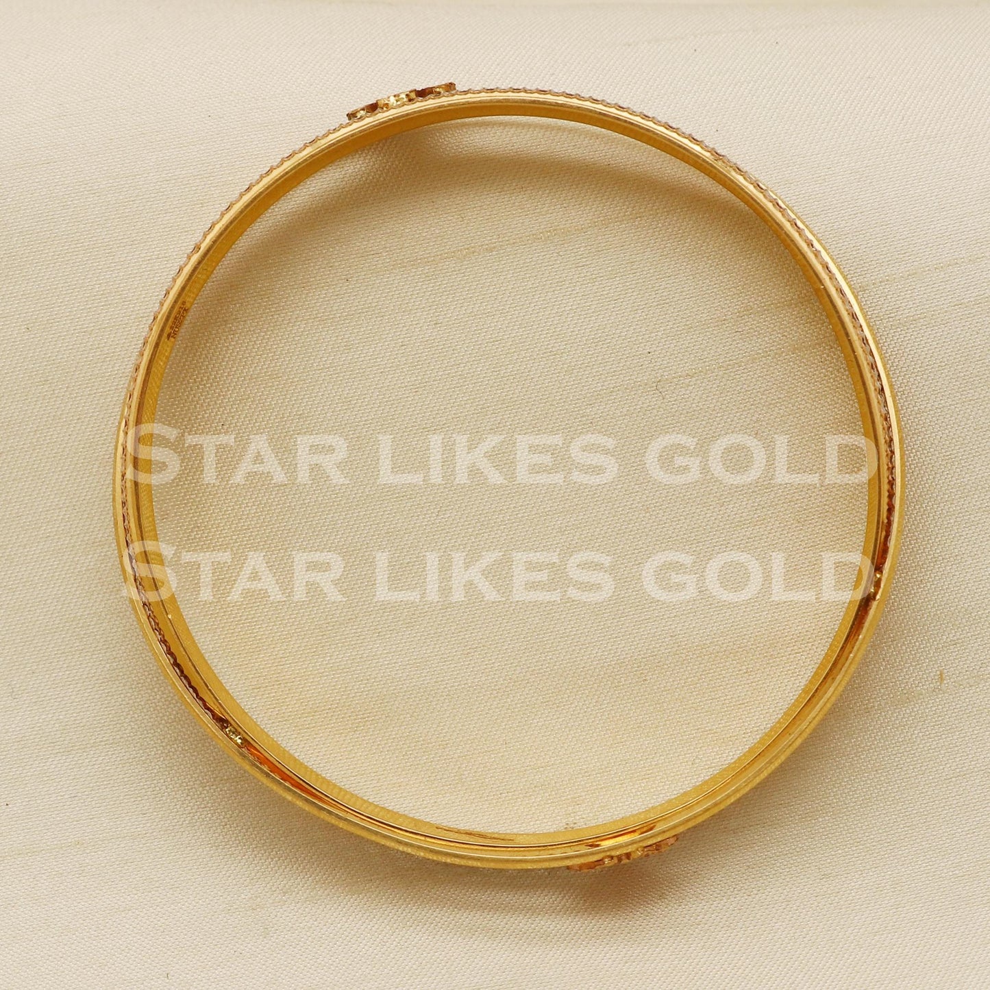 22K 22 Karat Hallmark Gold Textured Floral Kada Bangle, PR1484