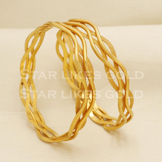 Hallmark 22K Gold Bangles Set of 2 | 22 Carat Karat Modern Wave Design Chudi, PR1491