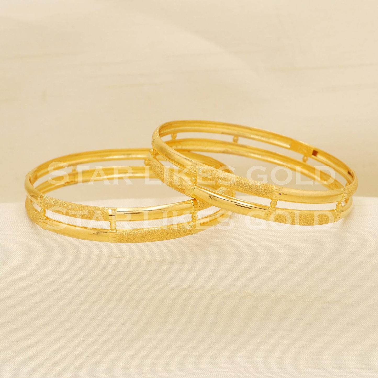 22K Gold Handmade Dual Finish Elegant Bangle Pair for Women, PR1504