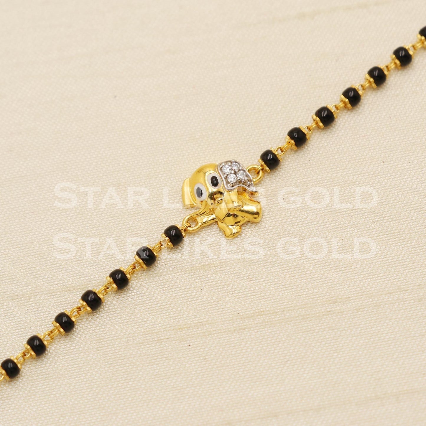 18 karat 18k gold Zircons Black Onyx Women Bracelet jewelry, PR1533