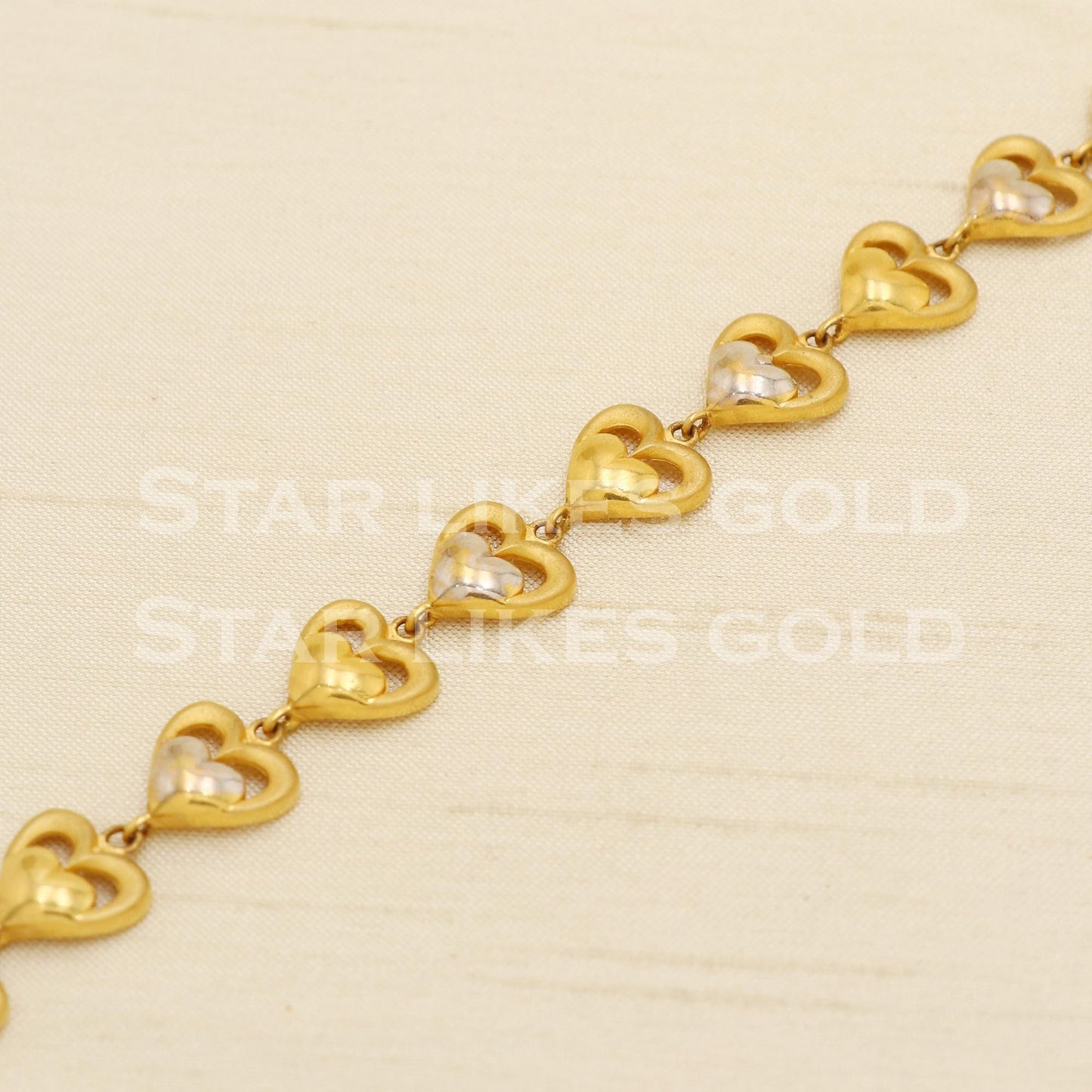 Heart - 22 karat 22k gold Women Bracelet jewelry, PR1536