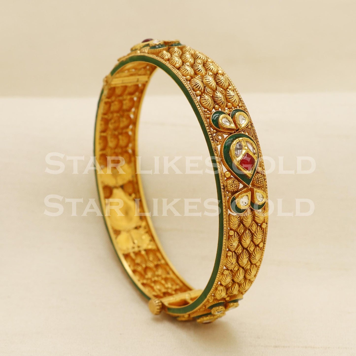 Hallmark 22K Gold Antique Kada | 22 Carat Karat Green Meena Jadau Bangle, PR1607