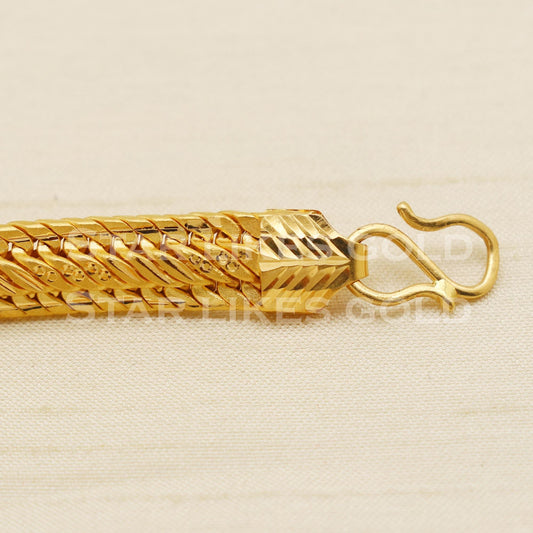 22k Hallmark Gold Men's Double Link Bracelet – Elegant Textured Design, PR1442