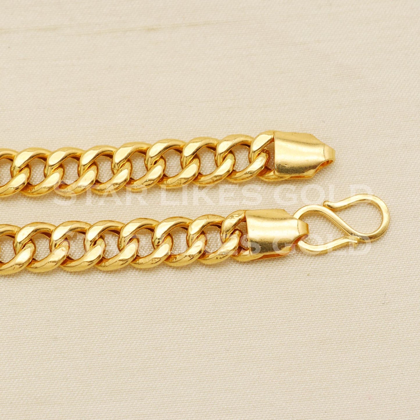 22k Hallmark Gold Curb Link Bracelet for Men – Classic Bold Design, PR1450