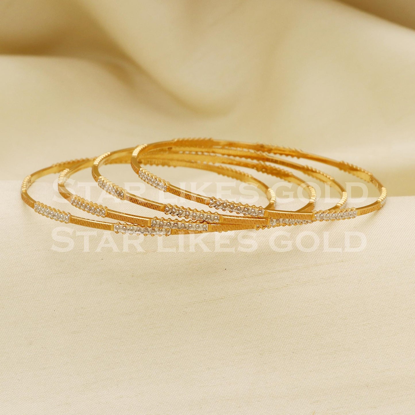 22K 22 Karat Gold Two Tone Beaded Slim Traditional Set of 4 Bangle Bracelet, PR1488