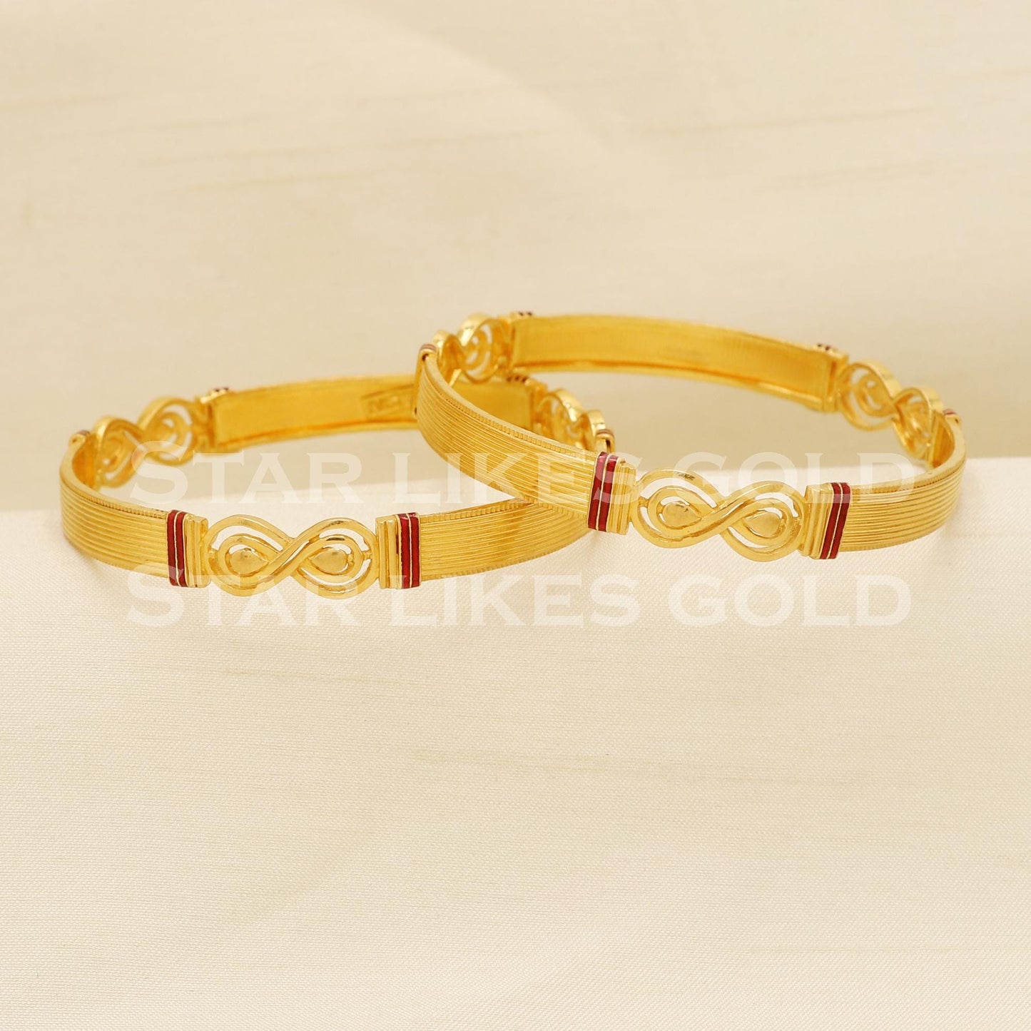22K Gold Ethnic Handmade Kada with Red Meena Design, PR1515