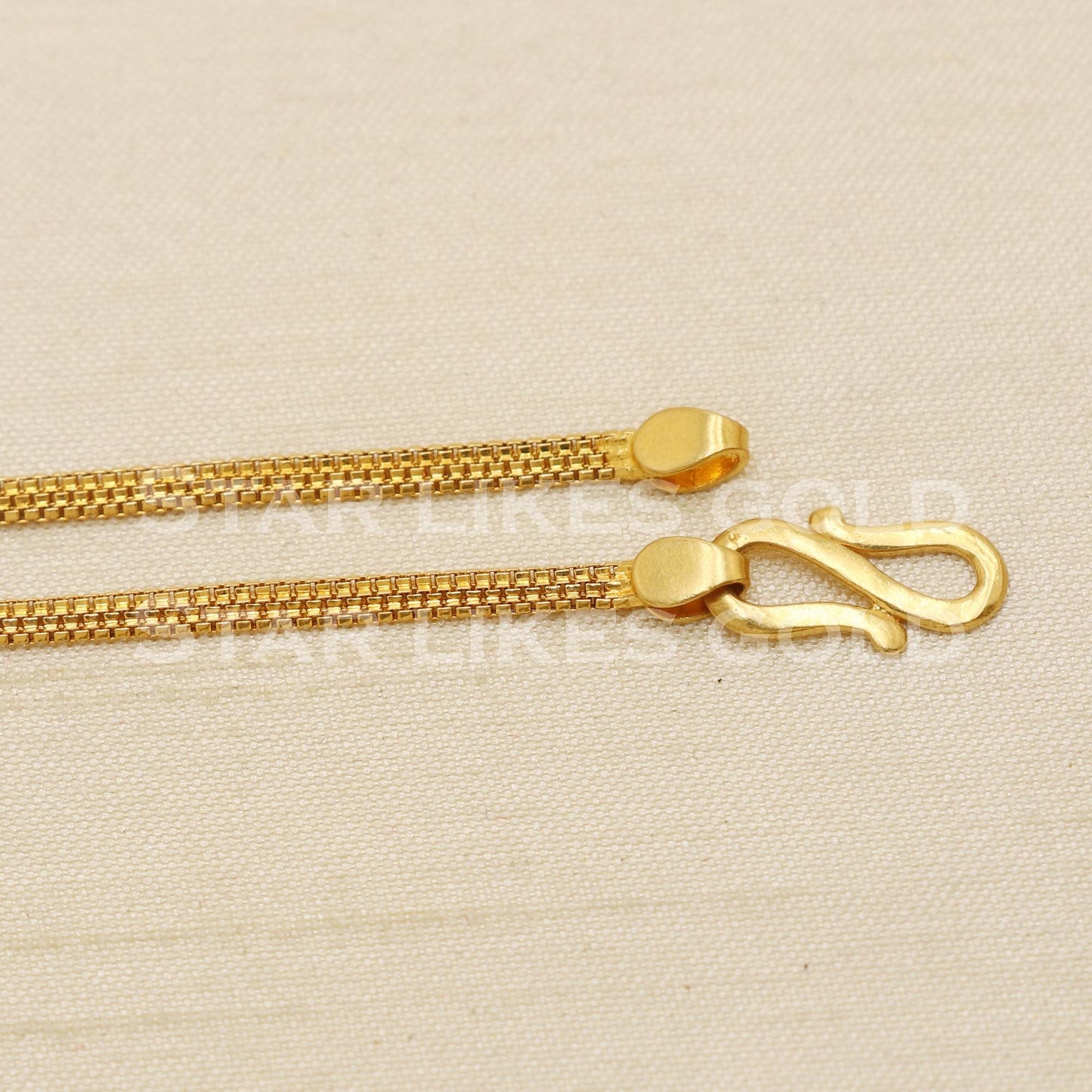 Hallmarked 22 karat 22k gold Women Heart Bracelet jewelry, PR1540
